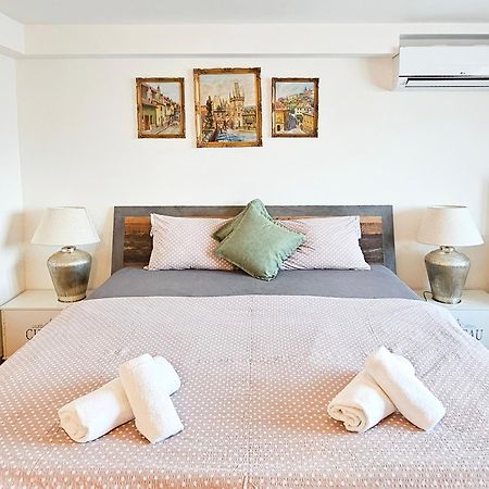 Apartman Praha Brevnov Ngoại thất bức ảnh