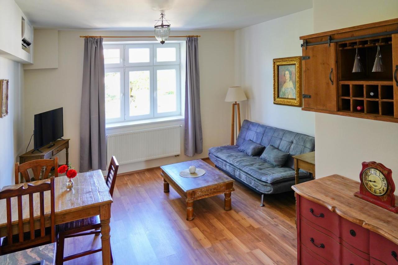 Apartman Praha Brevnov Ngoại thất bức ảnh